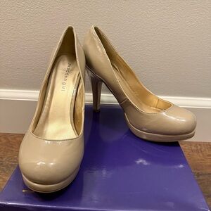 Madden Girl Fawn Heels | Taupe Patent | 8.5M | NWT